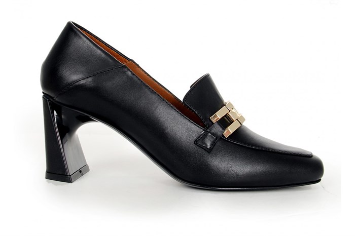 Manunna Kadın Siyah Klasik Ayakkabı
